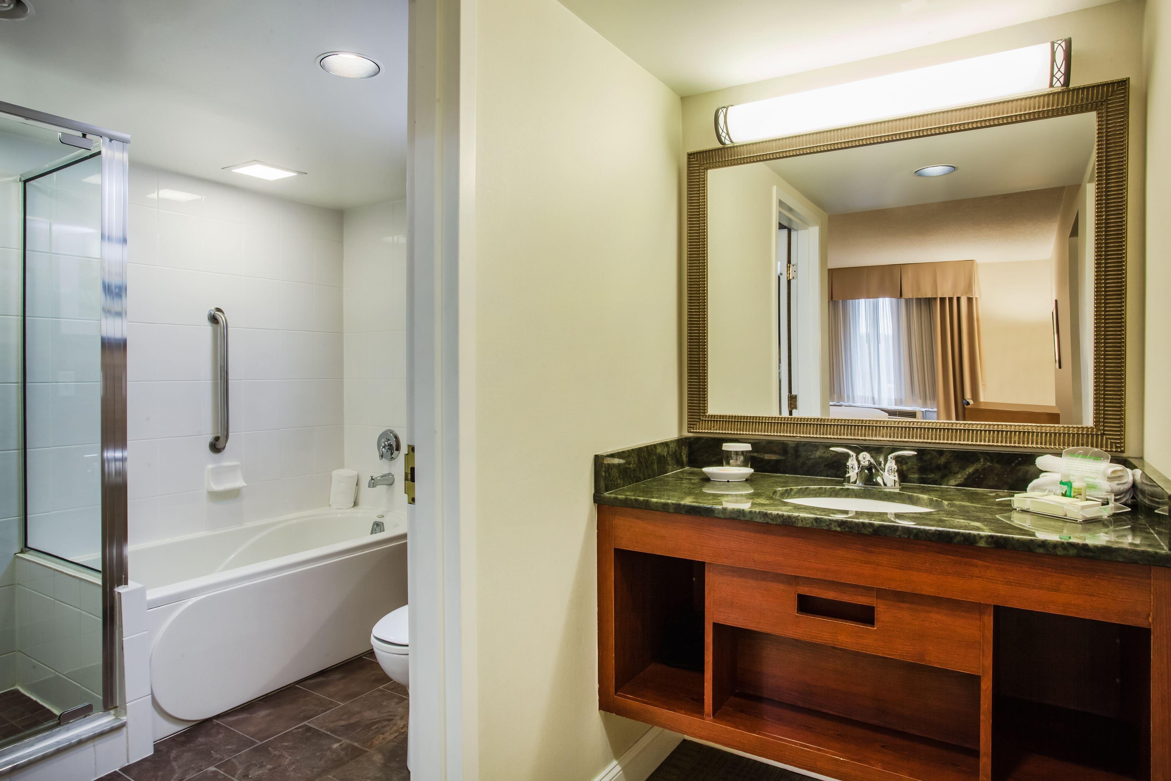 Holiday Inn Saratoga Springs By Ihg Экстерьер фото