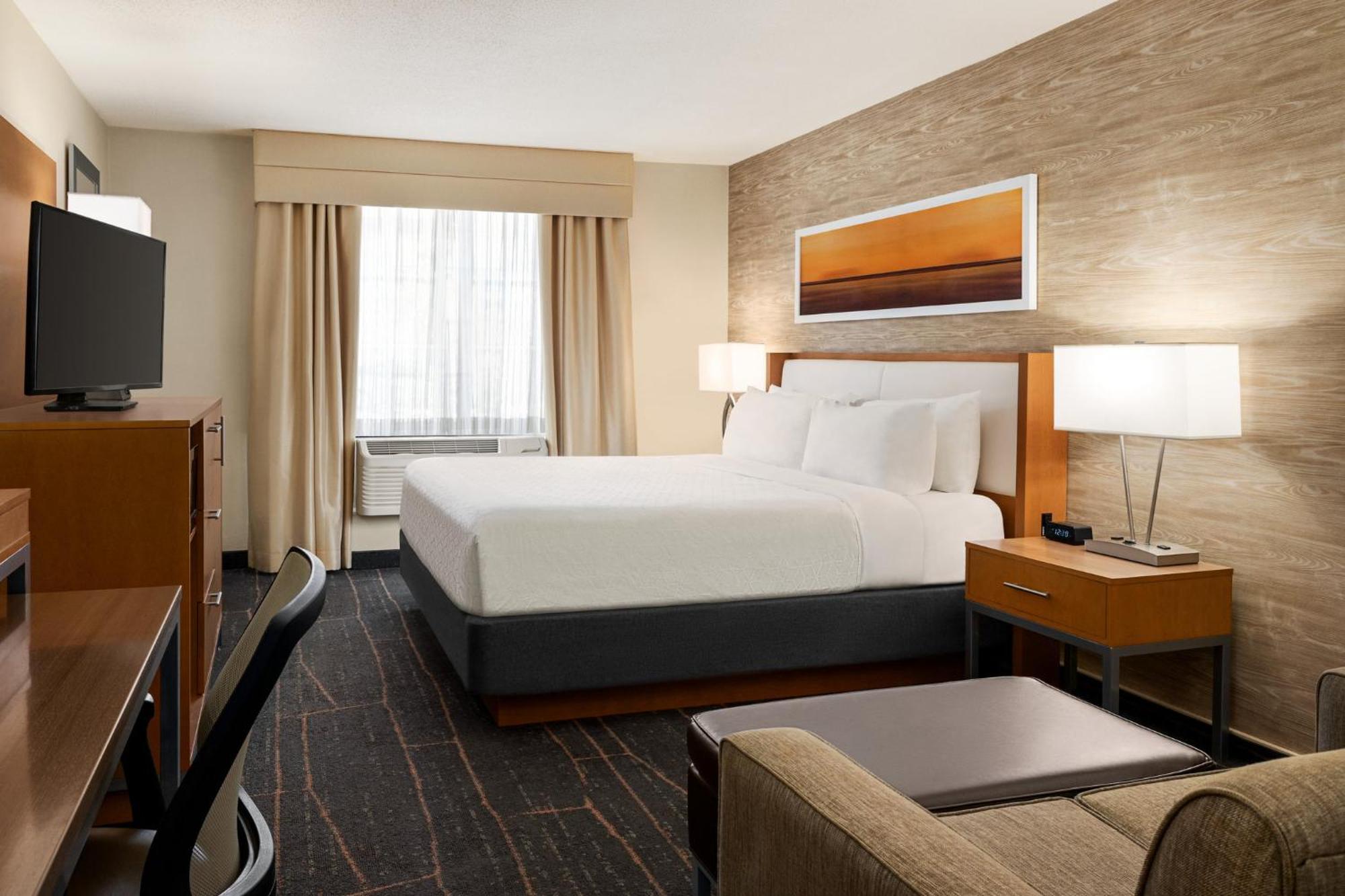 Holiday Inn Saratoga Springs By Ihg Экстерьер фото